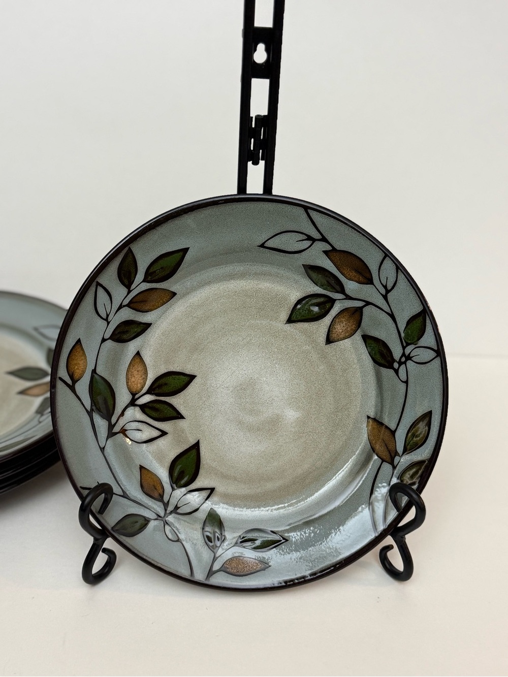 Pfaltzgraff Rustic Leaves Salad Plates 8 1/2” - Set of 4